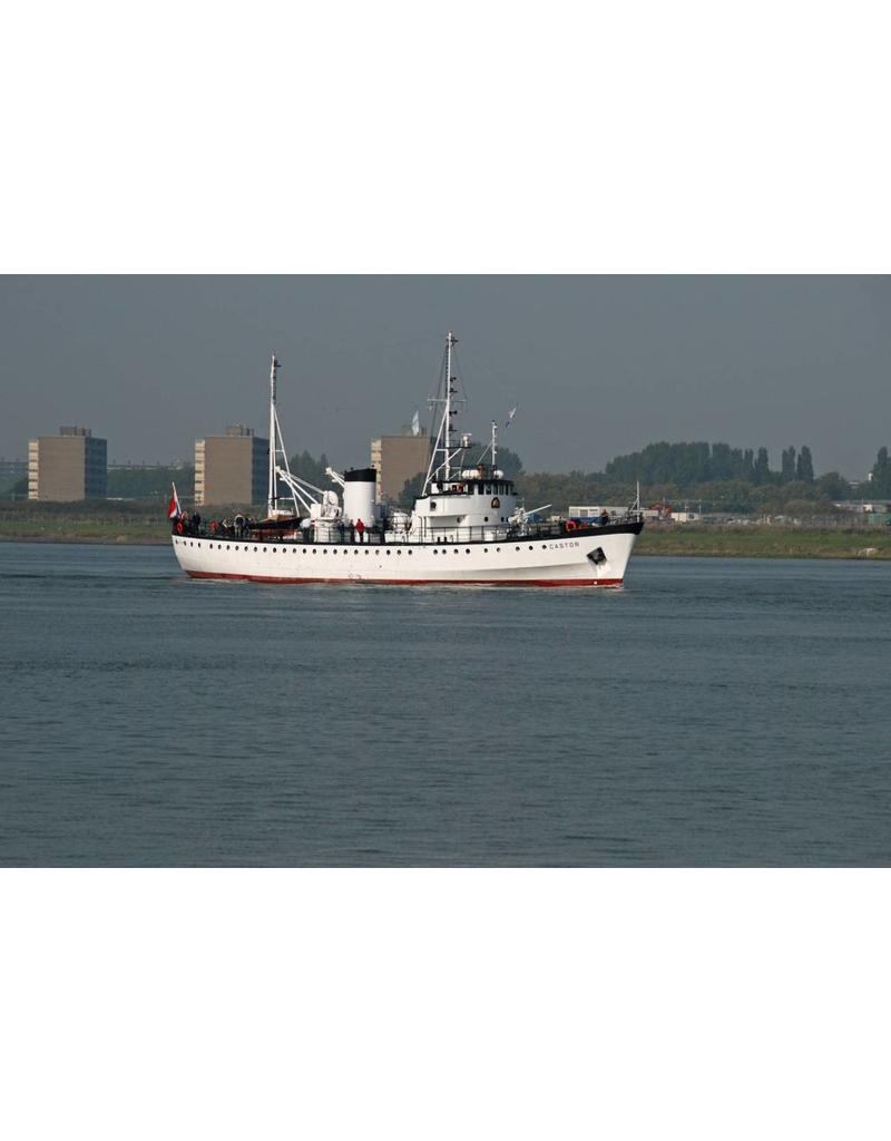 NVM 16.18.035 loodsboot ms "Castor" (1950) - Min. Van Marine