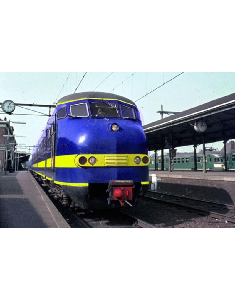 MBT 20.03.006 Benelux train set ABK - ("Dog-head") for gauge 0