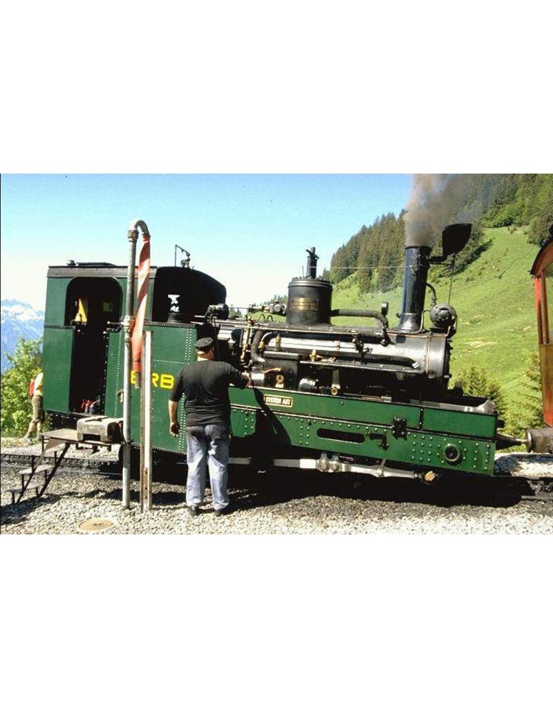 NVM 20.30.002 tandradlocomotief H 1-4 met rijtuig C21 - Brienz-Rothorn-Bahn voor spoor H0