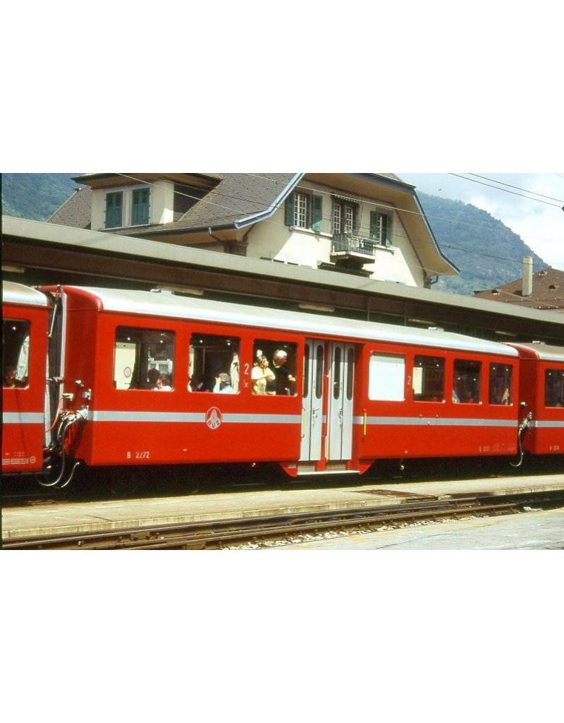 MBT 20.35.007 light alloy carriage A 2261-67 Brig-Visp-Zermatt Railway for H0 gauge