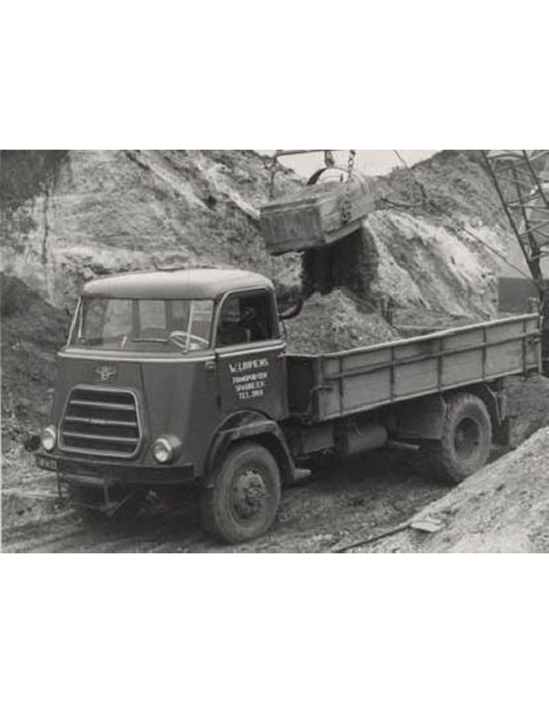 MBT DAF 1600 Kipper - Bauzeichnung Maßstab 1 : N/A (40.04.004)