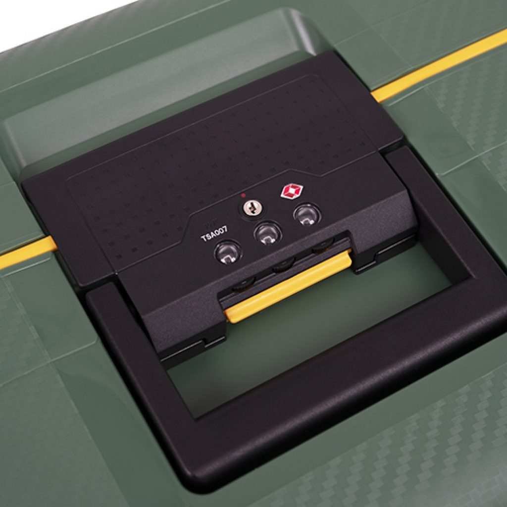 CarryOn Steward Kofferset 2-delig met kliksloten - Grote koffer 100 ltr + 70 ltr middenmaat - groen