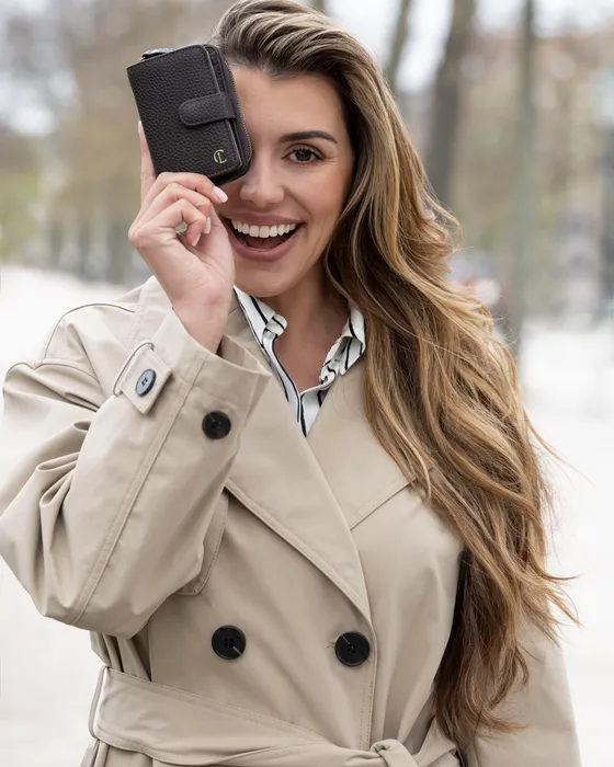 Charm London Charm London Washington pasjeshouder leer RFID - champagne