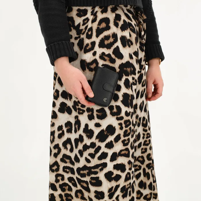 Charm London Charm London Washington pasjeshouder leer RFID - zwart