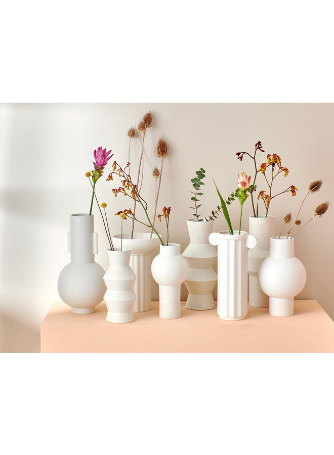 Speckled clay vase straight L