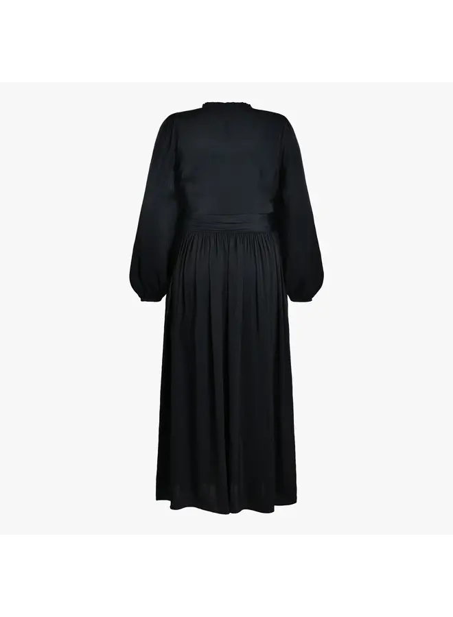 Kleid black