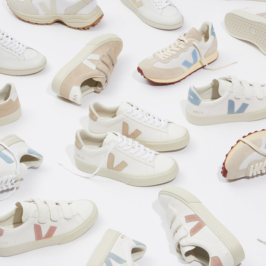 ACCESSOIRES &. SHOES