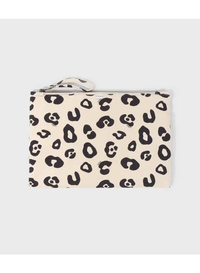 Padded Clutch leopard