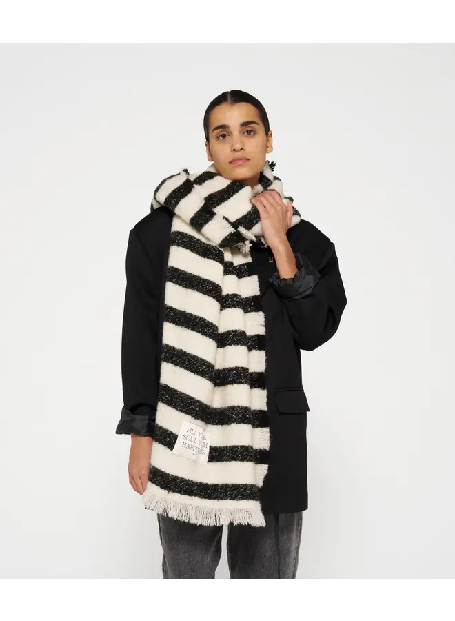 Scarf stripes