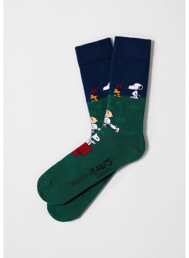BeSnoopy friends socks