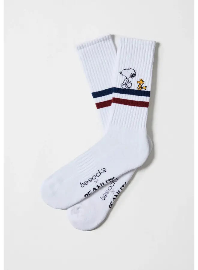 BeSnoopy stripes street socks