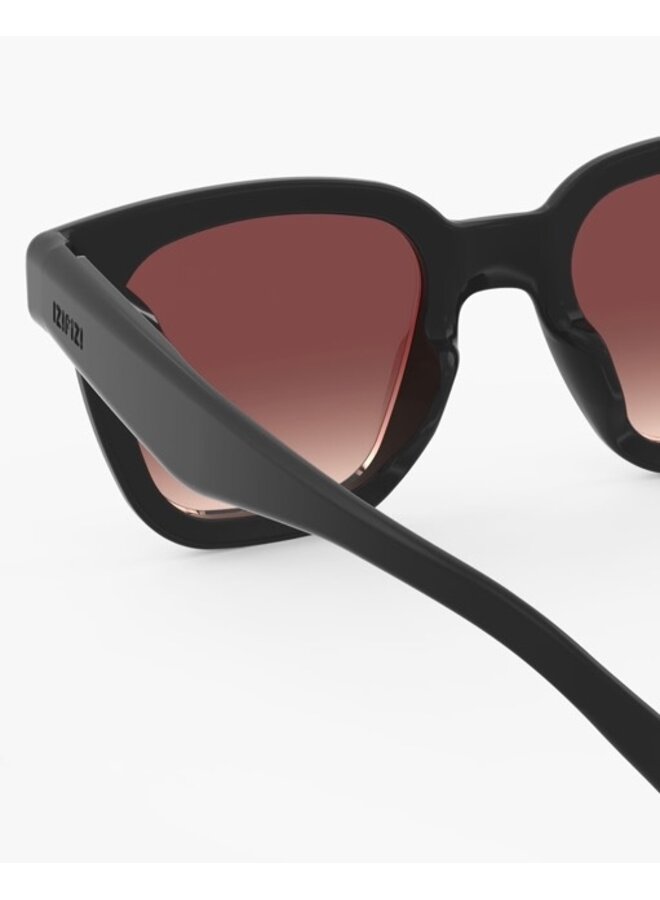 SUN ROAD - black road