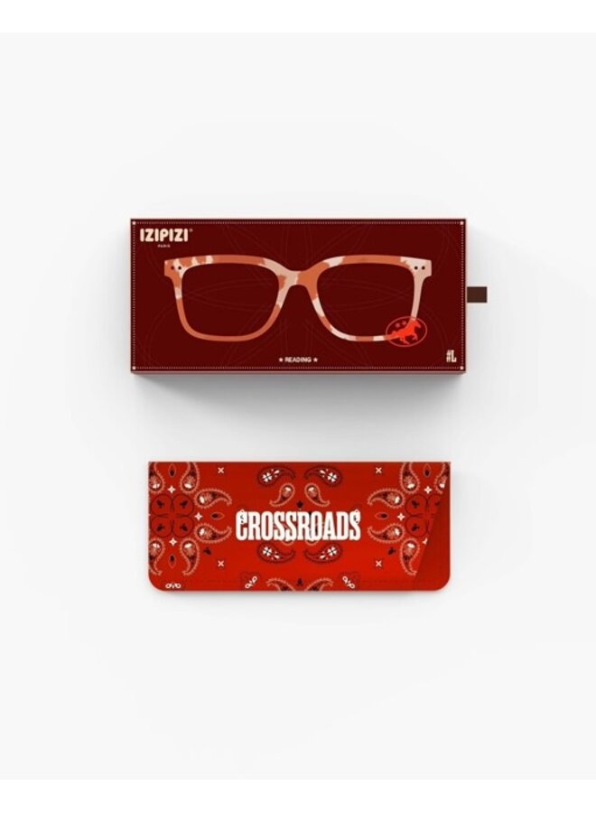 L READING - wild hooves