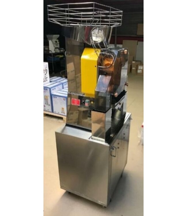 Occasion: Zumex automatische sinaasappelpers - speed self-service
