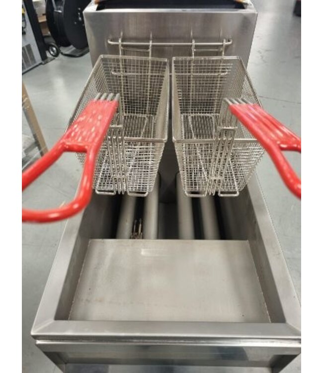 Occasion: Friteuse | 23L | power model | aardgas | 21kW