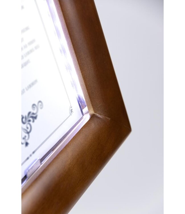 Menukast met LED verlichting | Classic | 4x A4 | Donkerbruin | 69,7x53,3x5,5cm