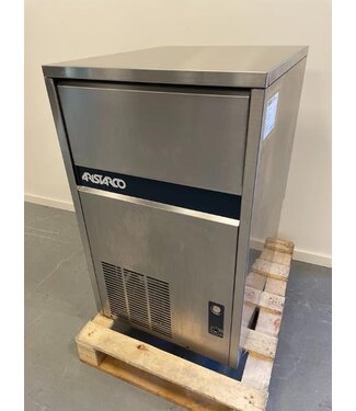 Aristarco Occasion: IJsblokjesmachine Aristarco CP50.25 | Vaste wateraansluiting | Volle ijsblokjes 18g | 50kg/ 24uur | Bunker 25kg