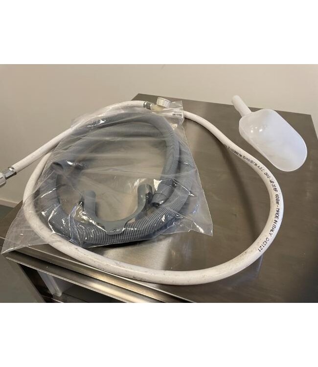 Occasion: IJsblokjesmachine Aristarco CP50.25 | Vaste wateraansluiting | Volle ijsblokjes 18g | 50kg/ 24uur | Bunker 25kg