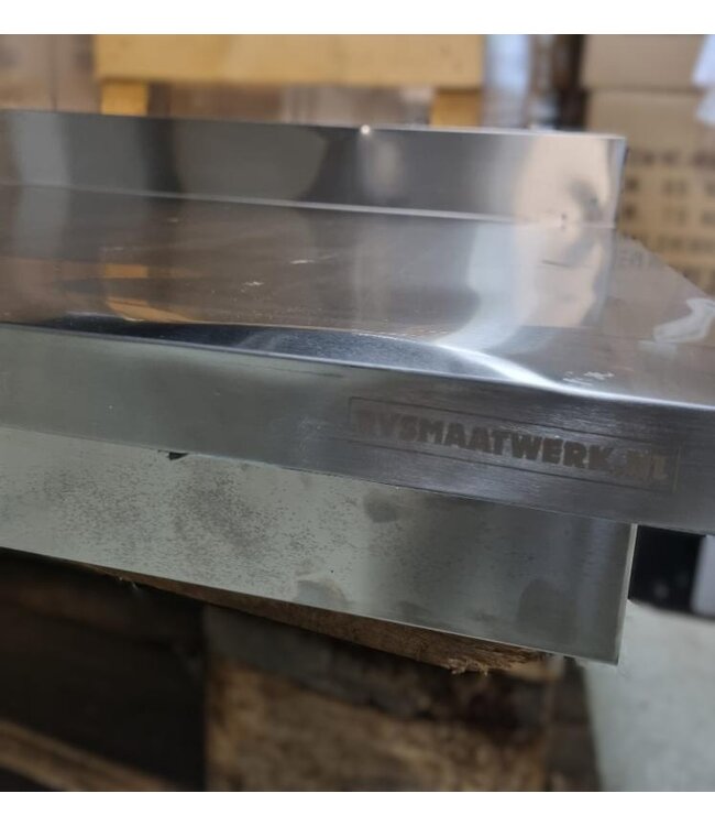 Occasion: RVS Werktafel met bodemschap en spatrand | Flat-pack | 120x70x(H)85cm