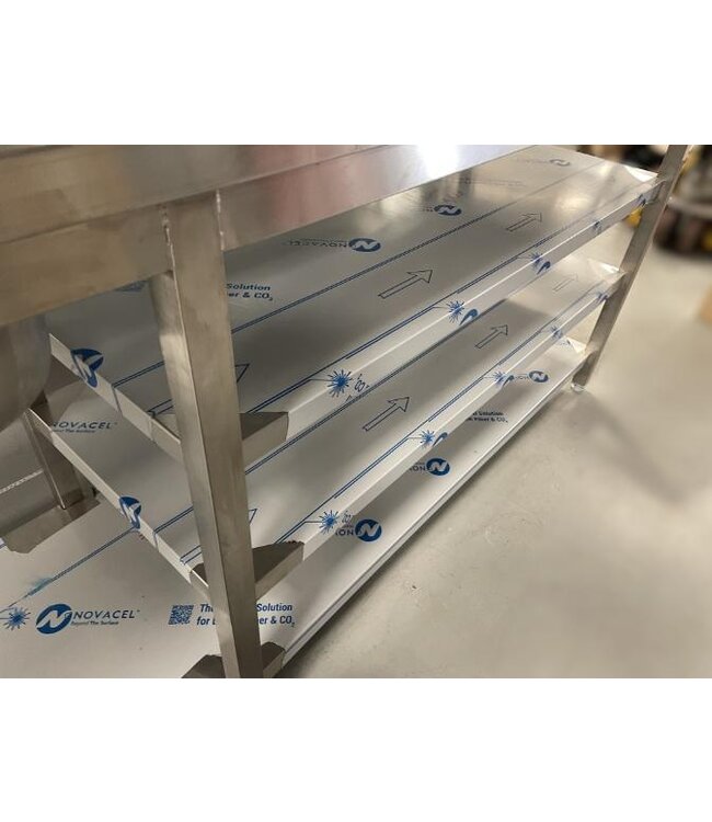 Occasion: RVS Spoeltafel | Spoelbak 500x400x(H)250mm | Bodemplank + 2x tussenplank | (B)2400x(D)600x(H)940mm