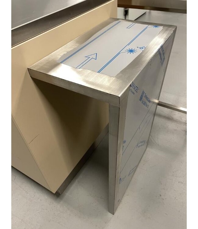 Occasion: RVS L-profiel ombouwmeubel | (H)82x(B)50x(D)30cm