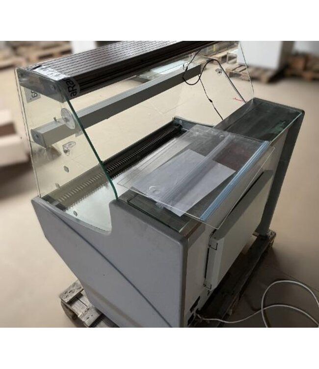 Occasion: Koeltoonbank | VE-8 | Vlees- en zuivel producten | (B)105,5x(D)80x(H)91/123,5cm