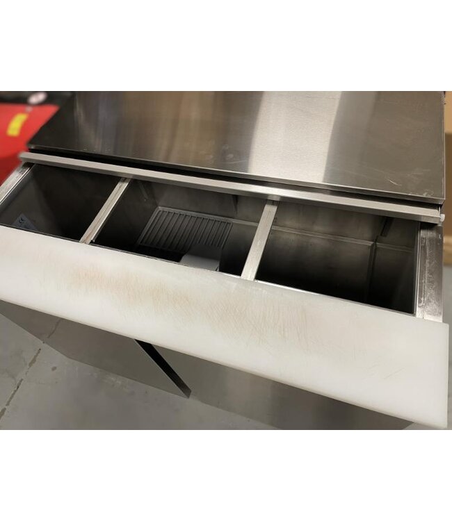Occasion: Saladette Chef Line | 2 Deuren | 90cm breed | 70cm diep | Boven 2x 1/1GN + 1x 2/4GN