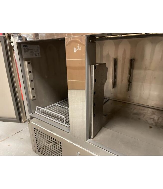 Occasion: Saladette Chef Line | 2 Deuren | 90cm breed | 70cm diep | Boven 2x 1/1GN + 1x 2/4GN
