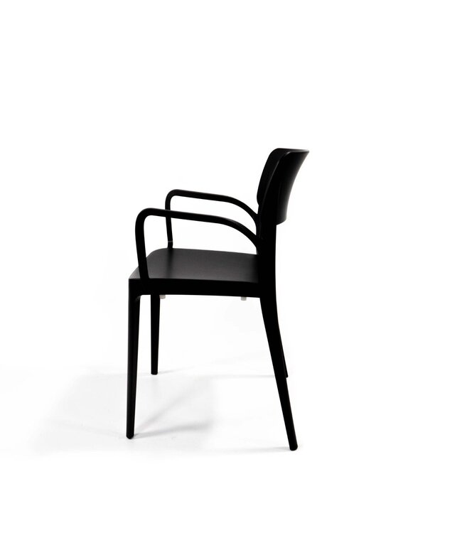 Terrasstoel Wing met armleuning | Stapelbaar | Kunststof | Zwart