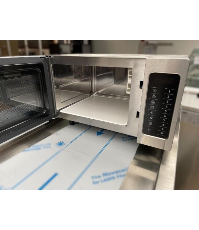 Occasion: Magnetron programmeerbaar - 1000W - 23 liter
