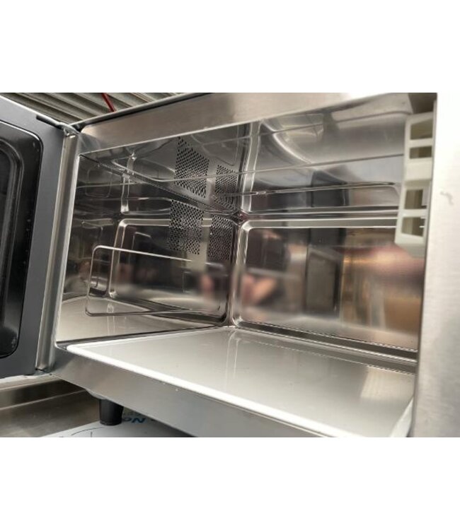 Occasion: Magnetron programmeerbaar - 1000W - 23 liter