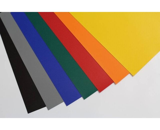 PVC zeildoek 600 gr/m² van de rol gesneden