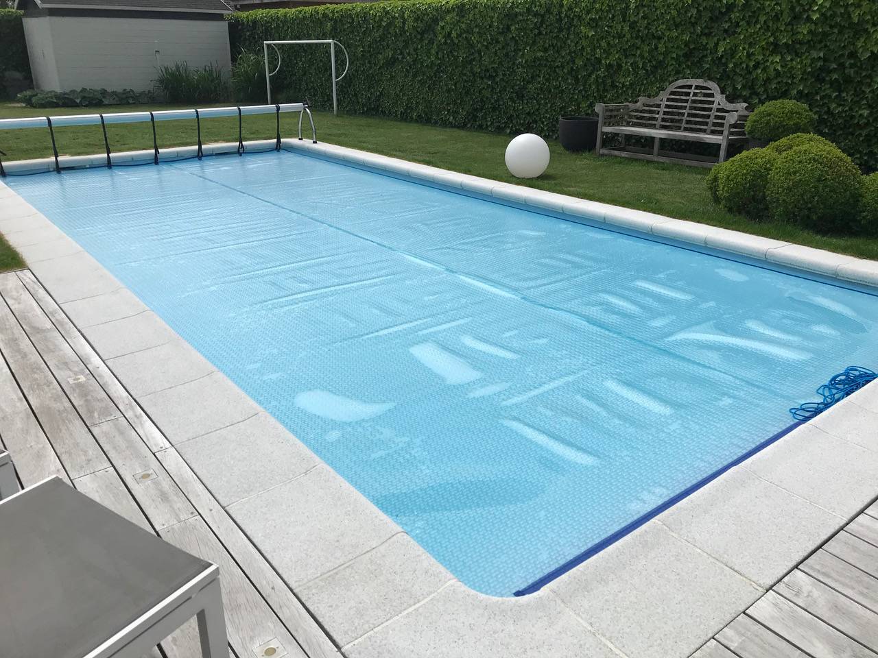 Bestel een zwembadzeil op maat