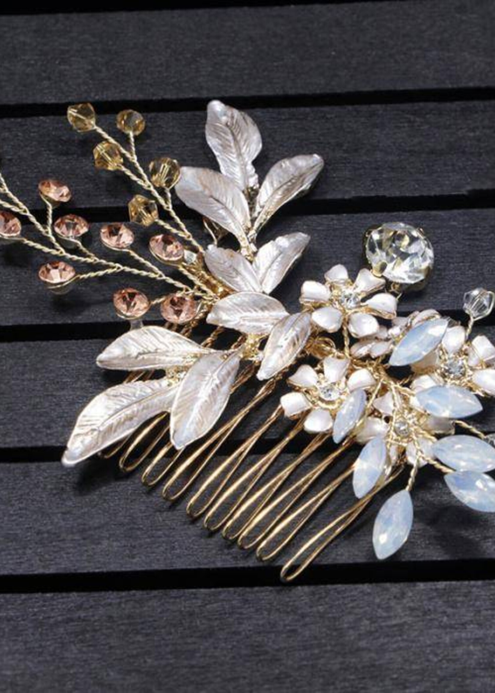 PaCaZa PaCaZa - Goudkleurige Haarkam met Bloemen