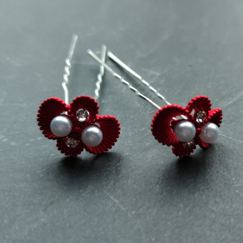 Zilverkleurige Hairpins - Rood - Diamantjes - Ivoorkleurige parel - 5 stuks 