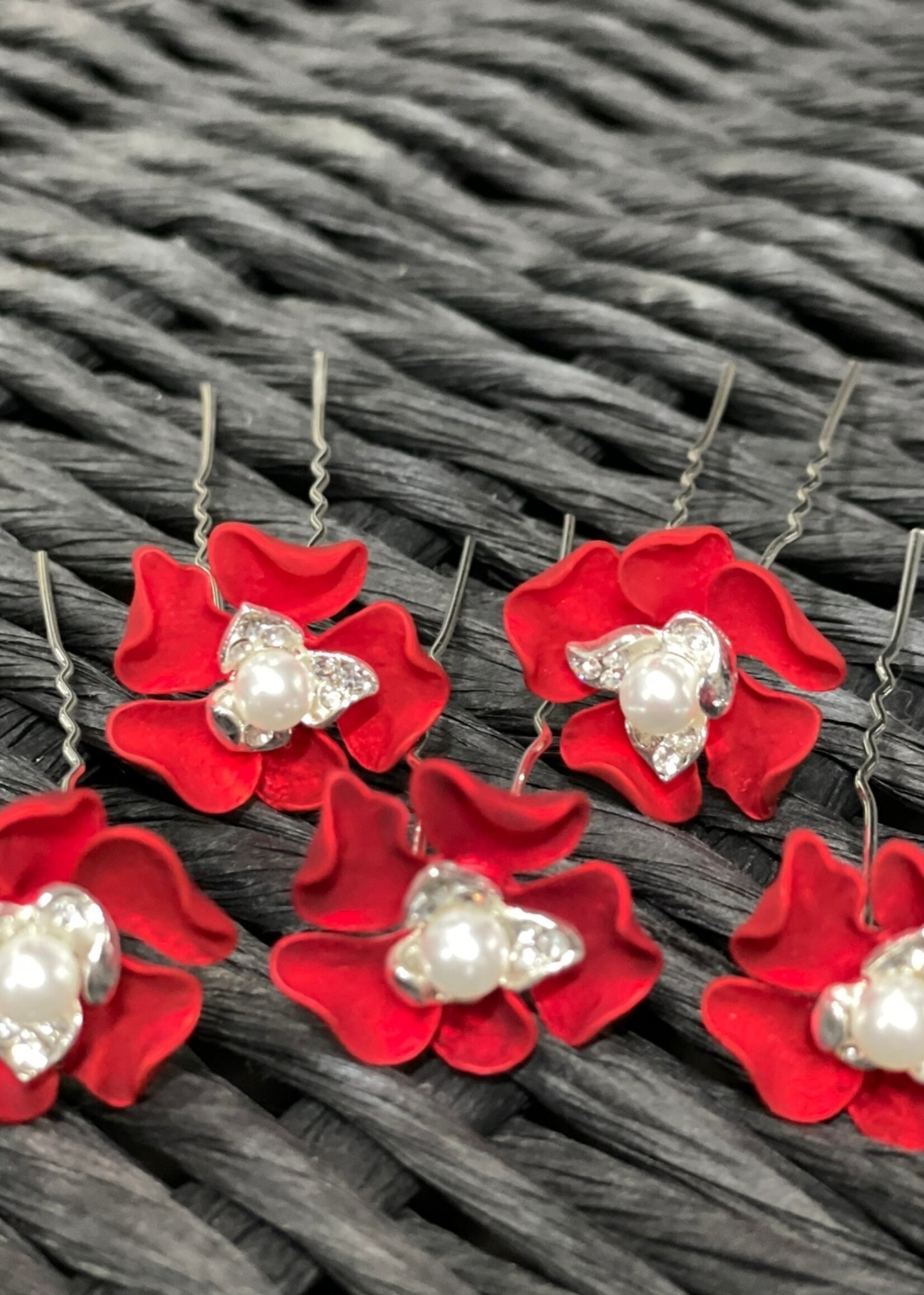 PaCaZa PaCaZa - Zilverkleurige Hairpins - Rode Bloem, Diamantjes en Ivoorkleurige Parel - Set van 5