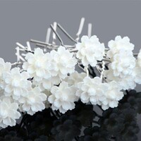 PaCaZa - Elegante Zilverkleurige Hairpins met Chique Wit Bloemetje - 5 stuks