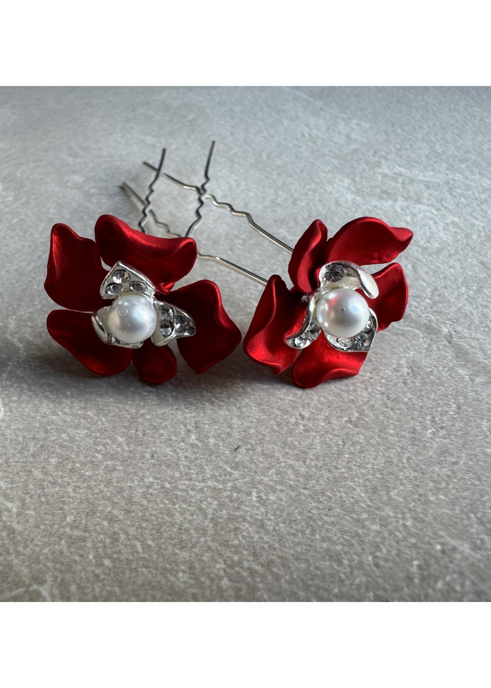 PaCaZa PaCaZa - Zilverkleurige Hairpins - Rode Bloem, Diamantjes en Ivoorkleurige Parel - Set van 5