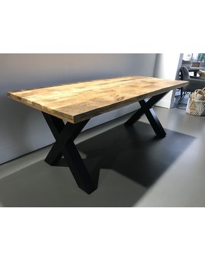 Teak-One Table à manger en bois de manguier "x-legs"