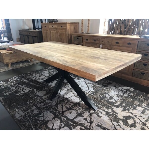 Teak-One Tafel in mangohout ,rechthoekig, met metalen kruispoot.