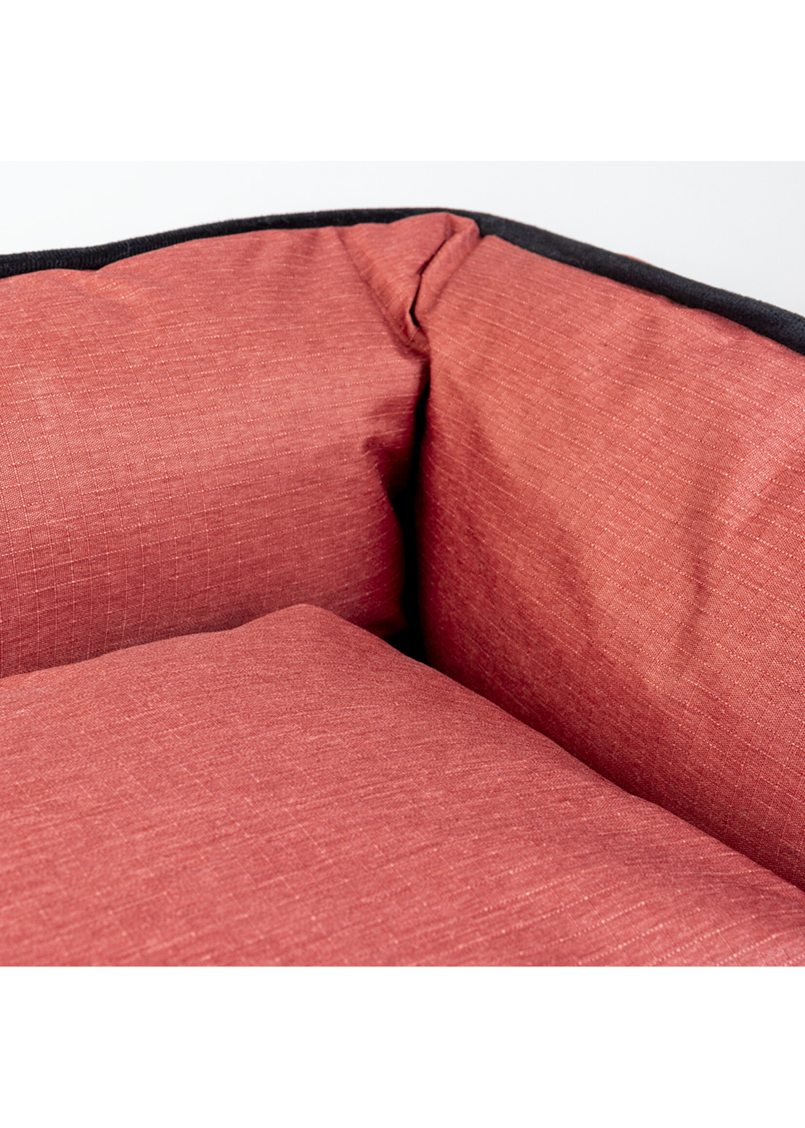 Hondenmand-in & outdoor. Siesta rood-60x45x20 cm