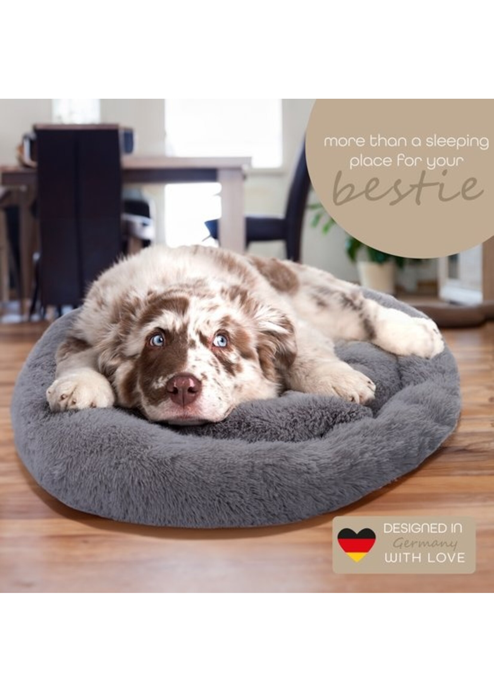 Fluffy hondenmand. 80 cm. In 3 kleuren.