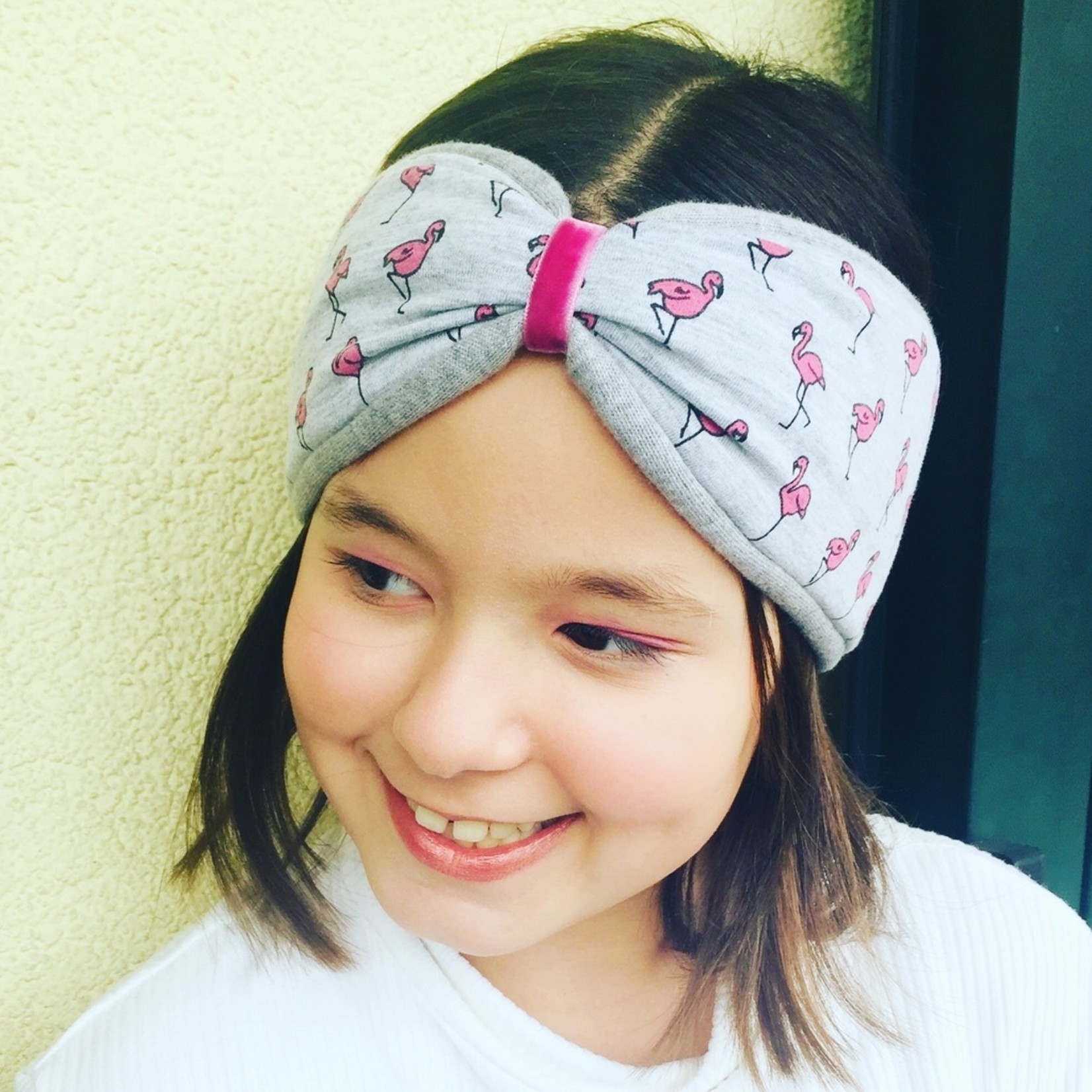 Kopfband "Flamingo" in Schleifen Optik mit pinkfarbenem Samtband