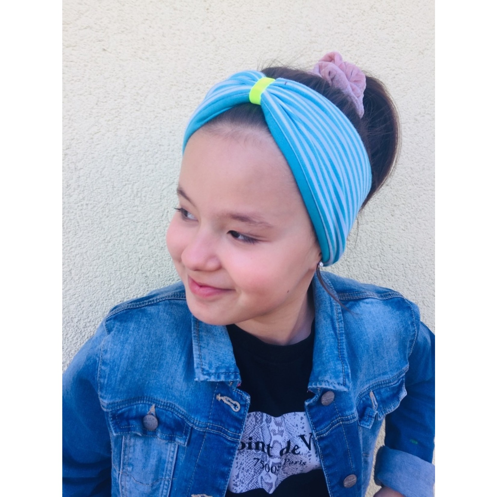 Kopfband "classic stripes" in Schleifen Optik mit neongelbem Samtband