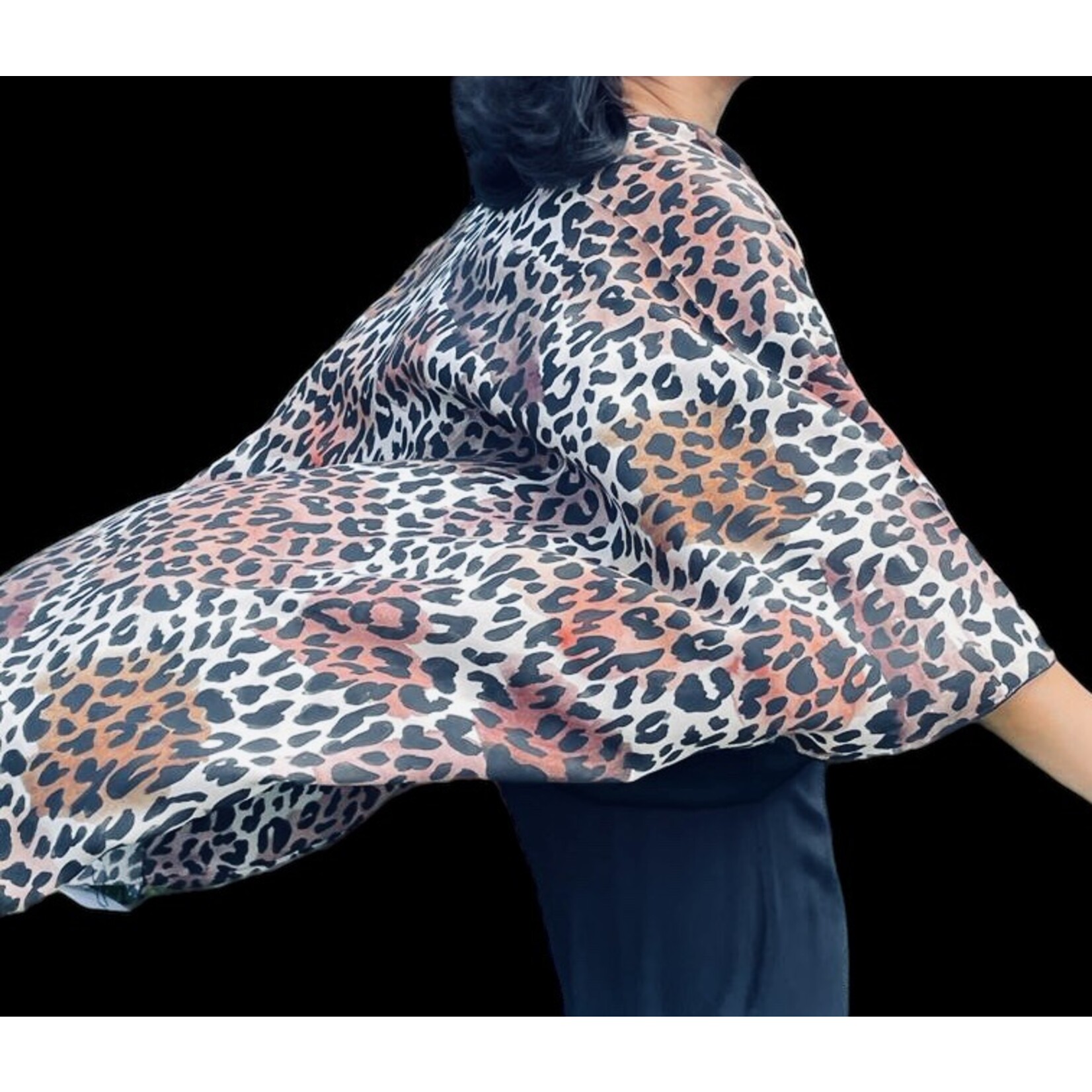 PONCHO Embrace