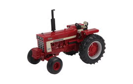 International Harvester Farmall 1066