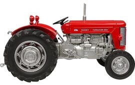 Universal Hobbies Massey Ferguson 65 EU versie 1:32