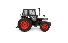 Universal Hobbies Case 1394WD tractor 1:32