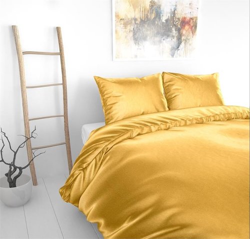 Beauty Skin Care Gold