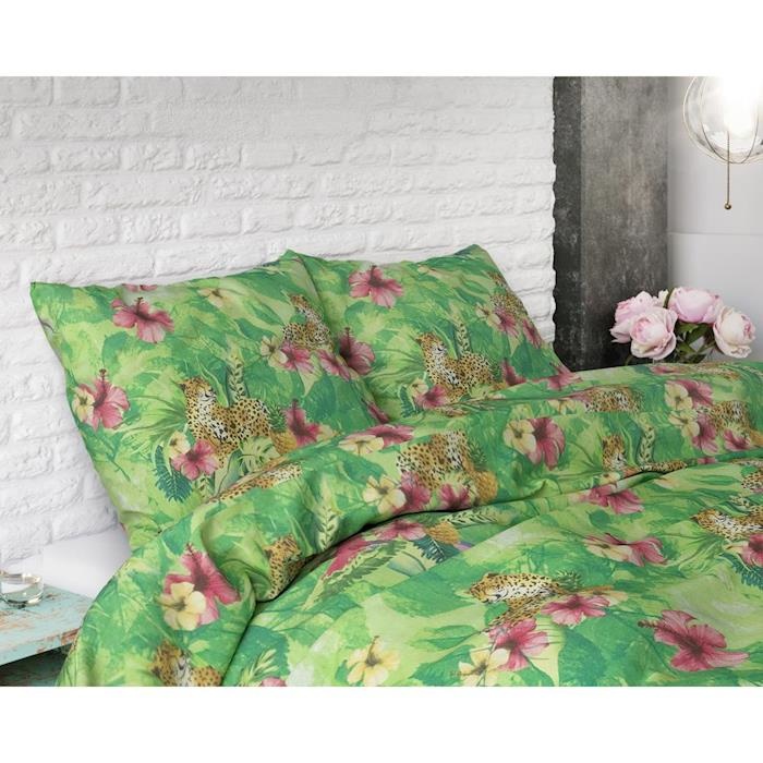 Dreamy Leopard Green